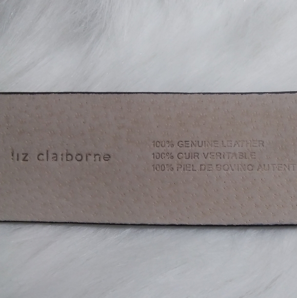 LIZ CLAIBORNE|| 💯% Leather Belt - Picture 6 of 8